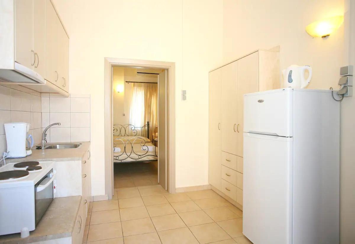 On The Beach Apartments Khóra Sfakíon Екстериор снимка