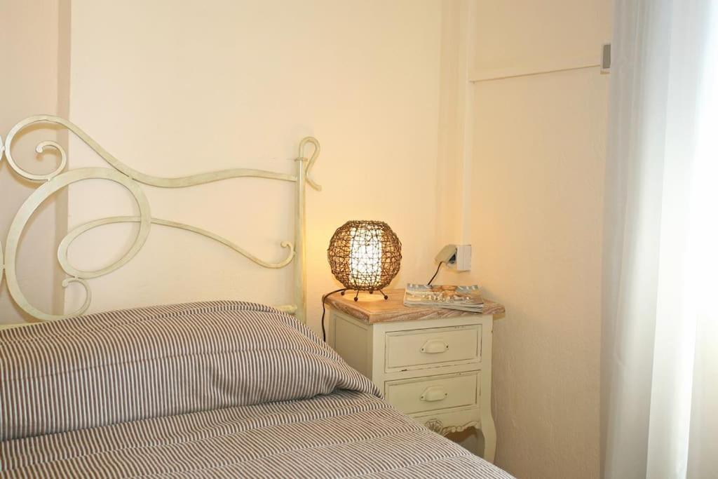 On The Beach Apartments Khóra Sfakíon Екстериор снимка