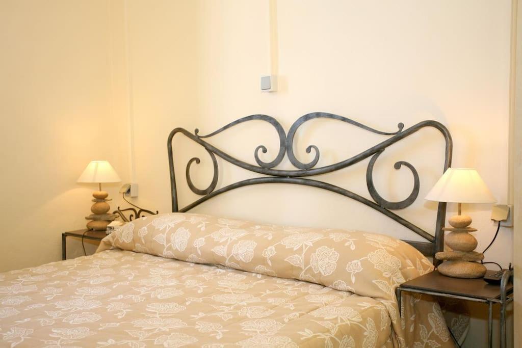 On The Beach Apartments Khóra Sfakíon Екстериор снимка